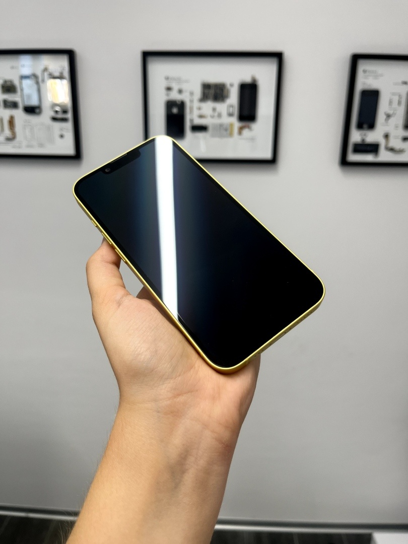 Apple iPhone 14 128GB Yellow - 2