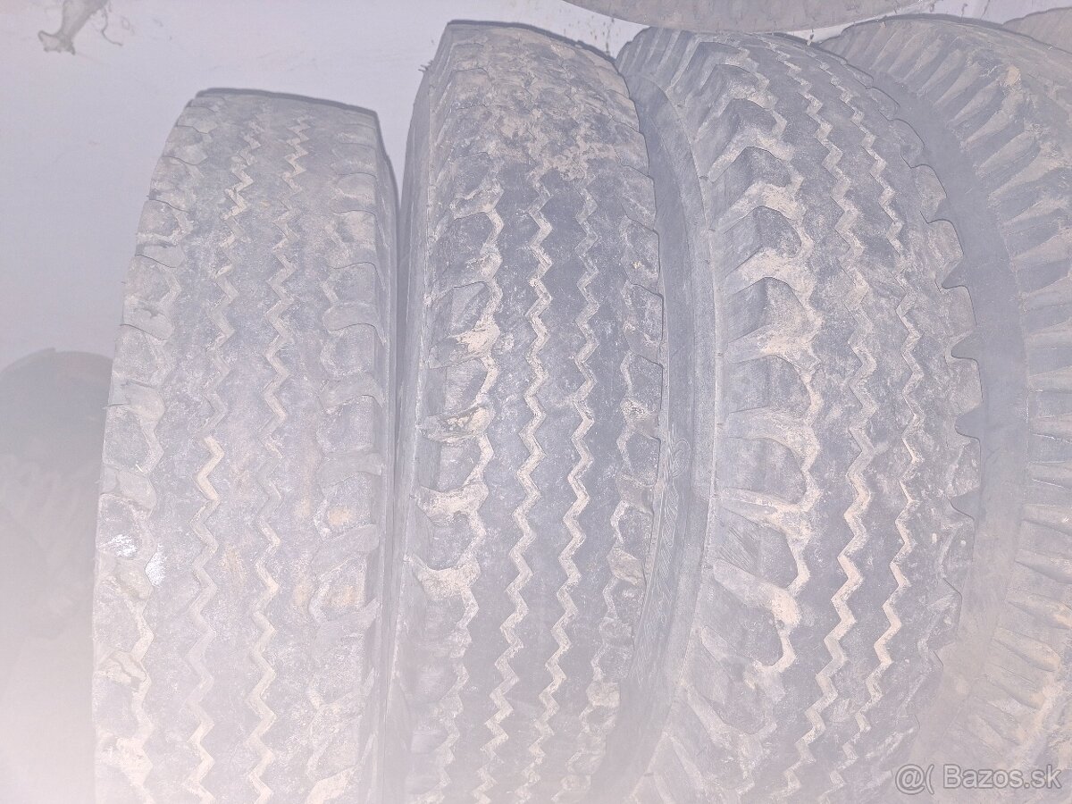 Pneu 6,50-20 - 2