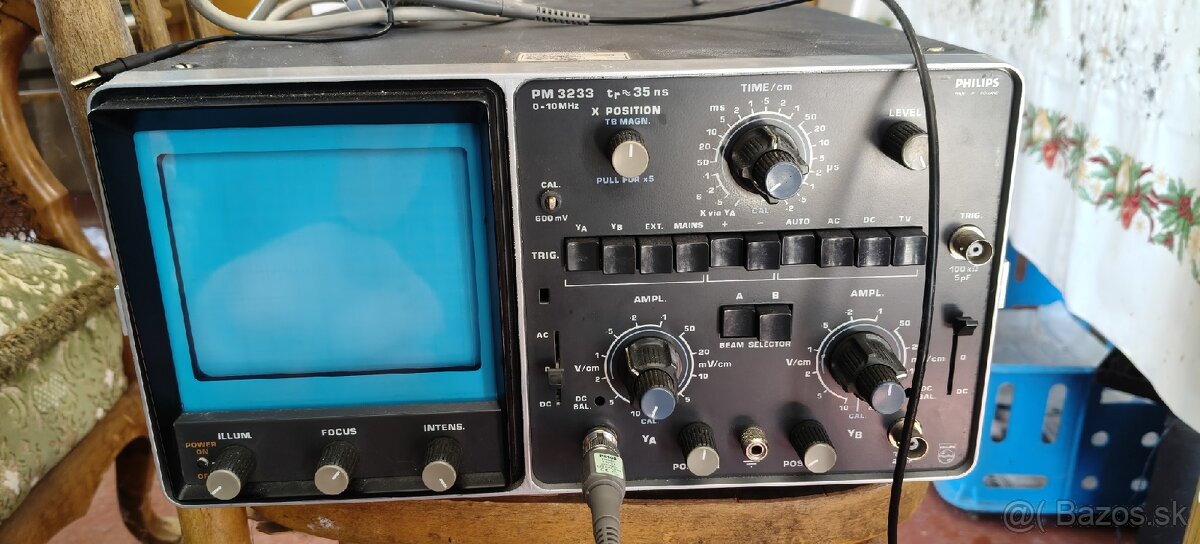 osciloskop Philips PM 3233 - 2