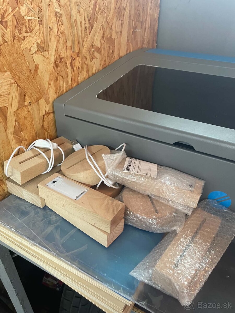 CO2 laser OMTech K40+ 40W + materiál a LED stojany - 2