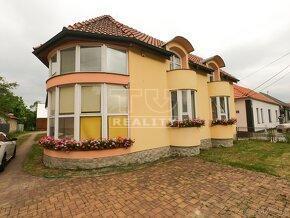POLYFUNKČNÁ BUDOVA , ROSINA ,332 m2 - 2