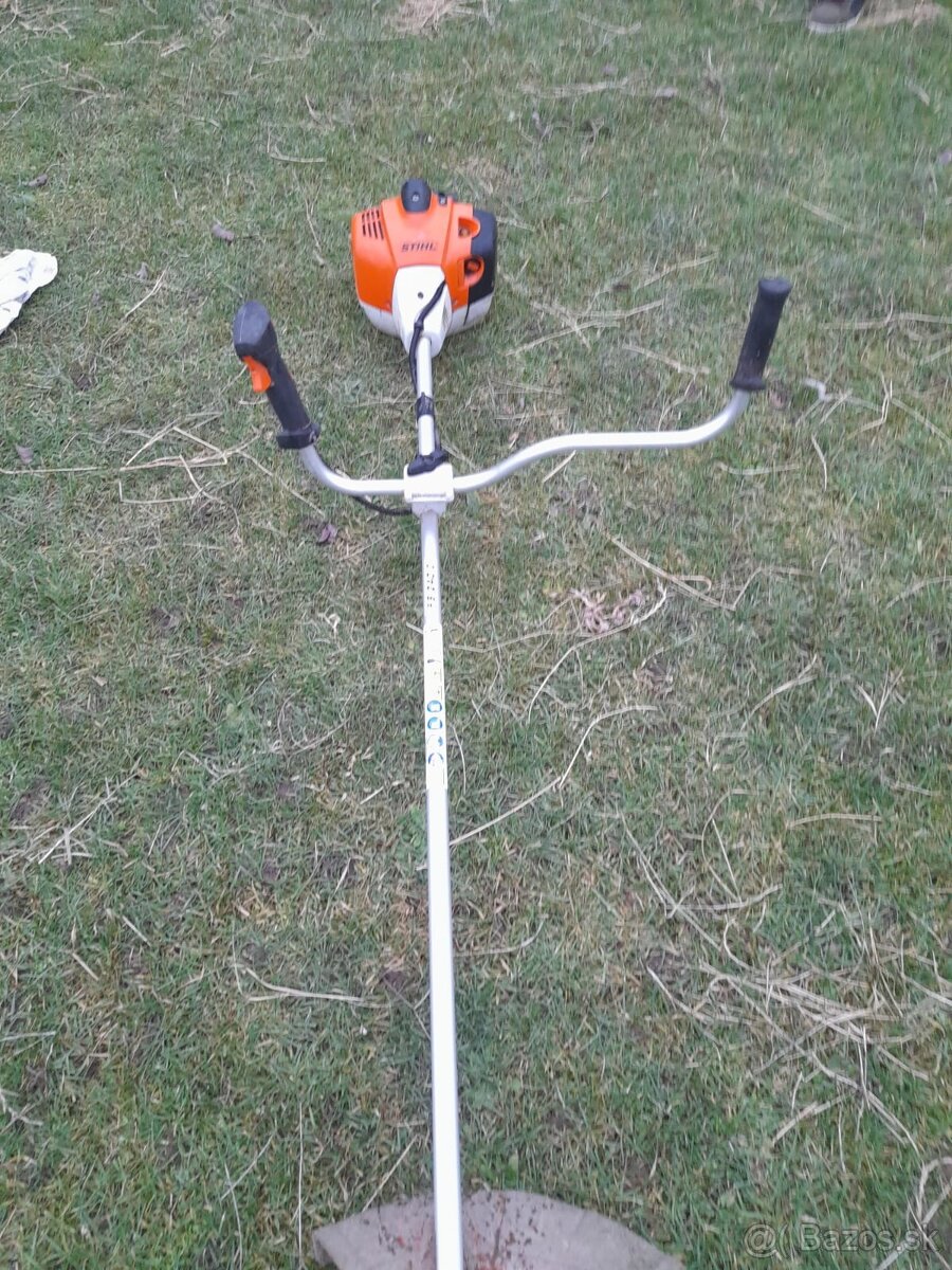 Krovinorez STIHL 240c - 2