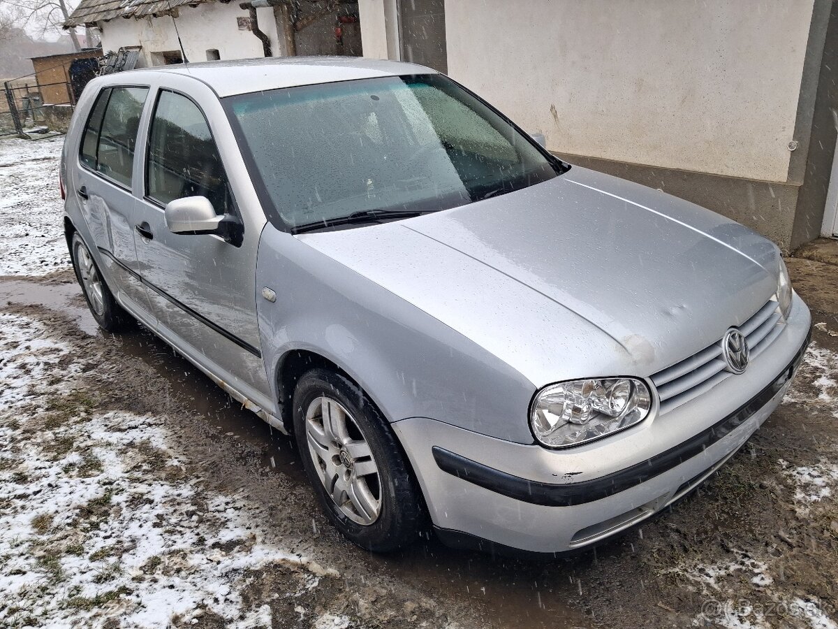 Rozpredám golf 4 - 2