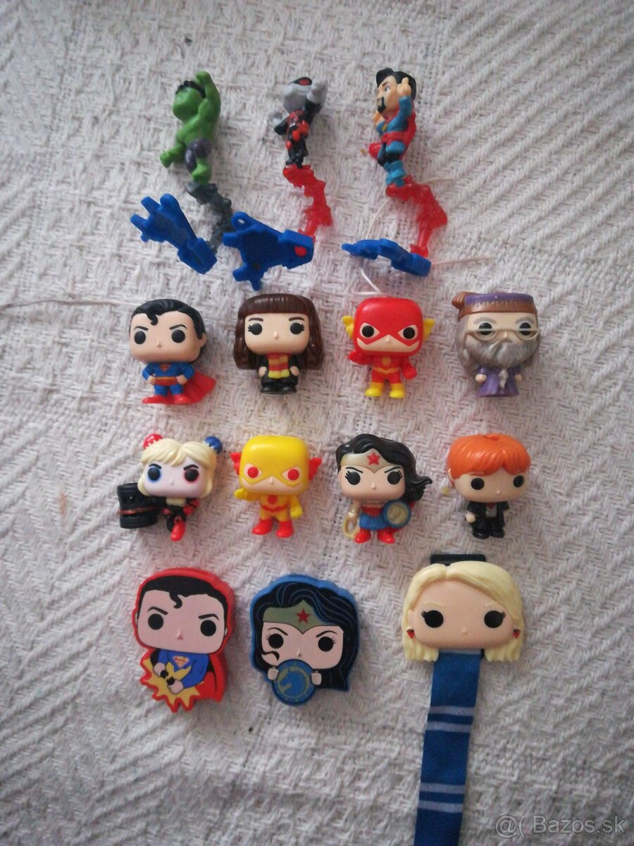 Kinder figúrky dinosaury a iné - 2