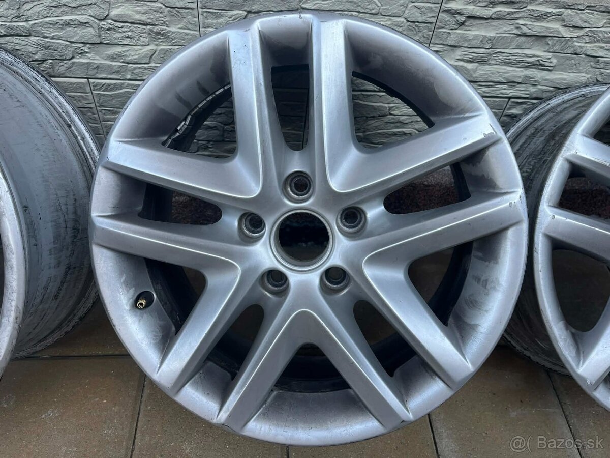 Predam elektrony16 5x112 original Volkswagen - 2