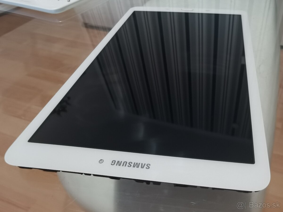 LCD Samsung Galaxy Tab E 9.6 - 2