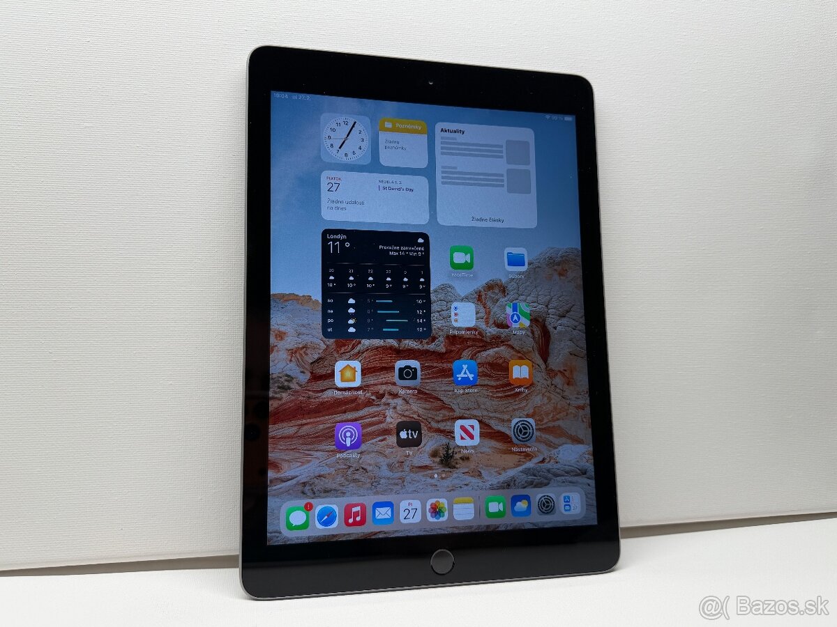 Apple iPad 9,7" (5. generácia) 32GB Space Gray - 2