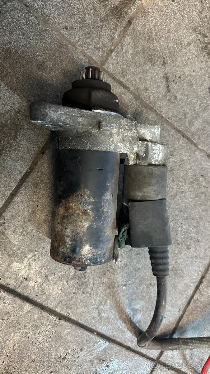 Starter 1.9 TDi 77kw 5stupnova prevodovka - 2