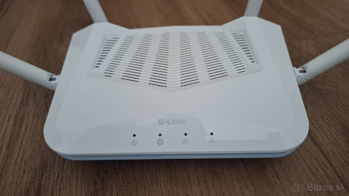 Predám router a extender D-Link - 2