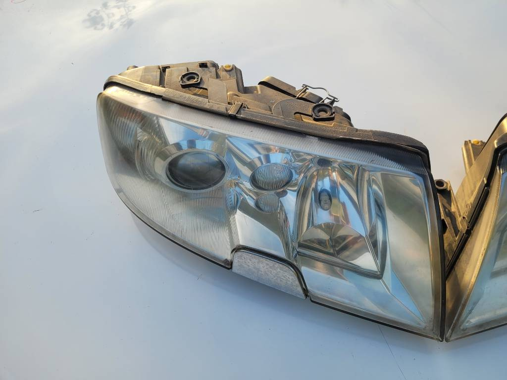 SKODA SUPERB I XENONY XENON - 2