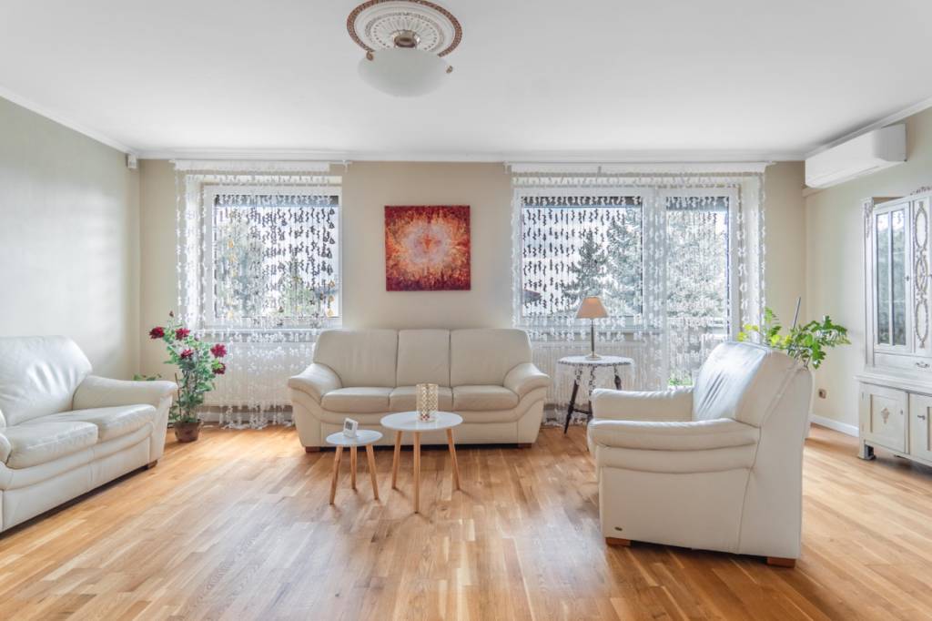 BABONY TRE I Priestranný 7-izbový dom v tichej lokalite Kram - 2