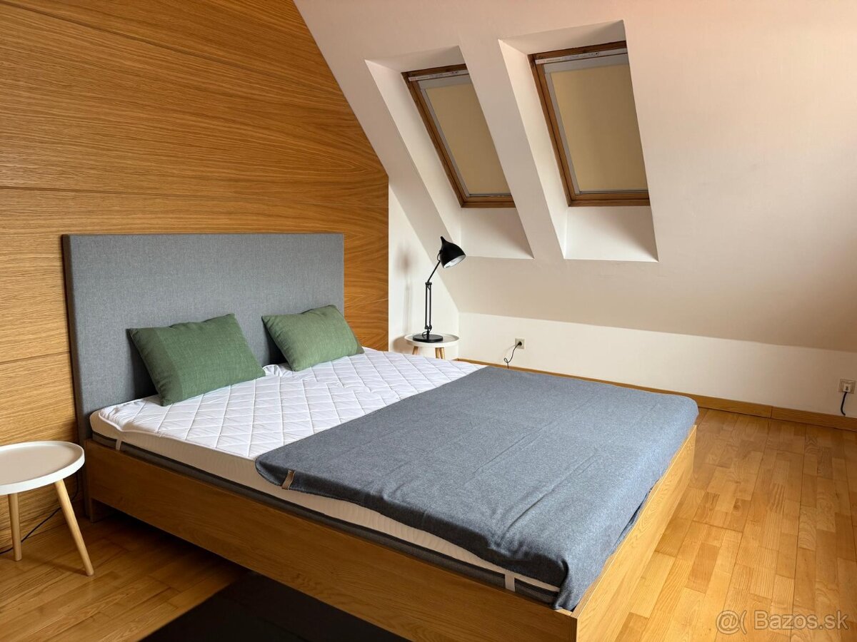 Na prenájom 2-izbový byt s mezonetom centrum Banská Bystrica - 2