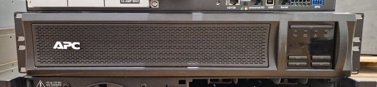 APC SMX2200MHV2U - 2