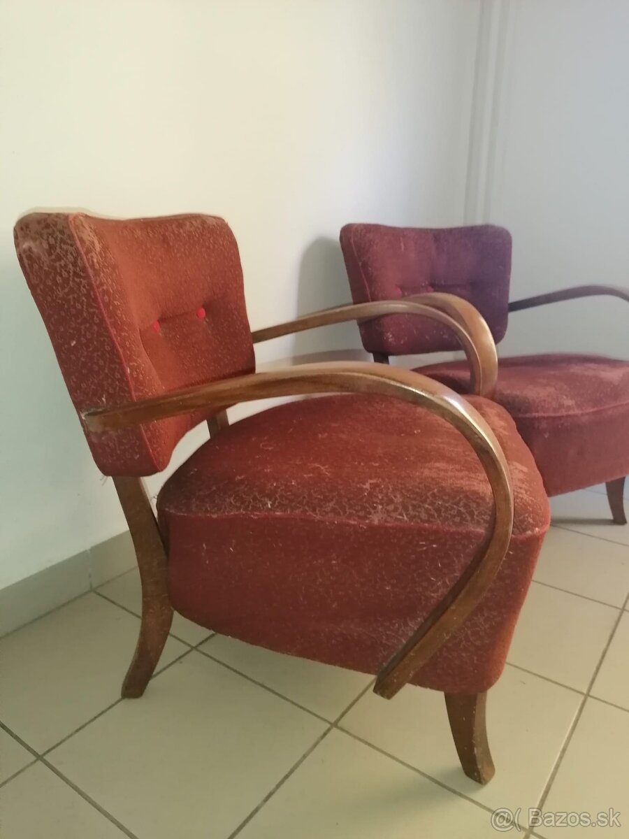 Kreslá Halabala. - 2