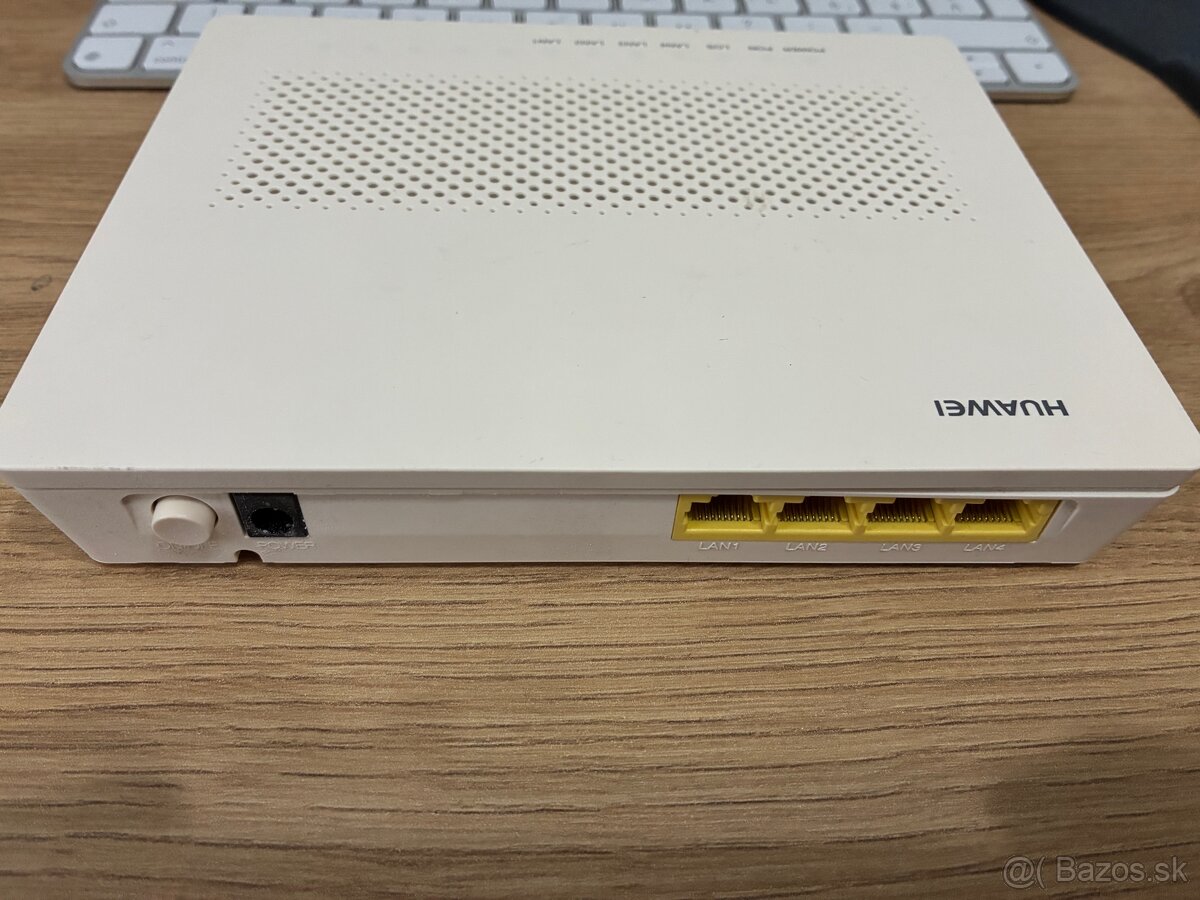 Huawei HG8546M GPON ONU ONT - optický router - 2
