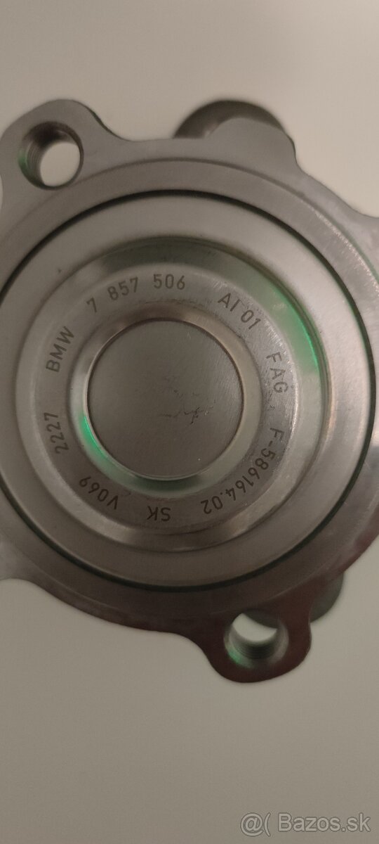 BMW M4 LOŽISKO LEVA STRANA - 2