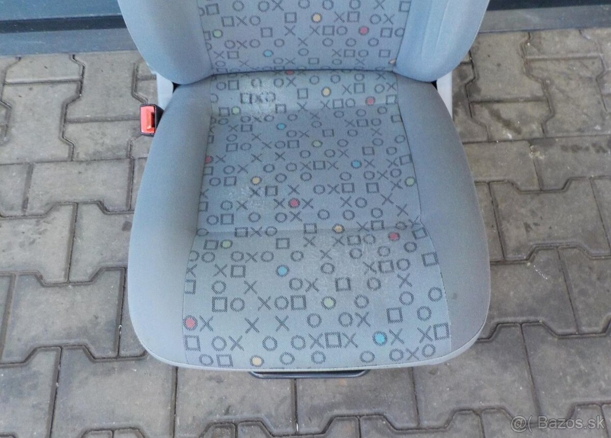 Šoferove sedadadlo VW T5 - 2