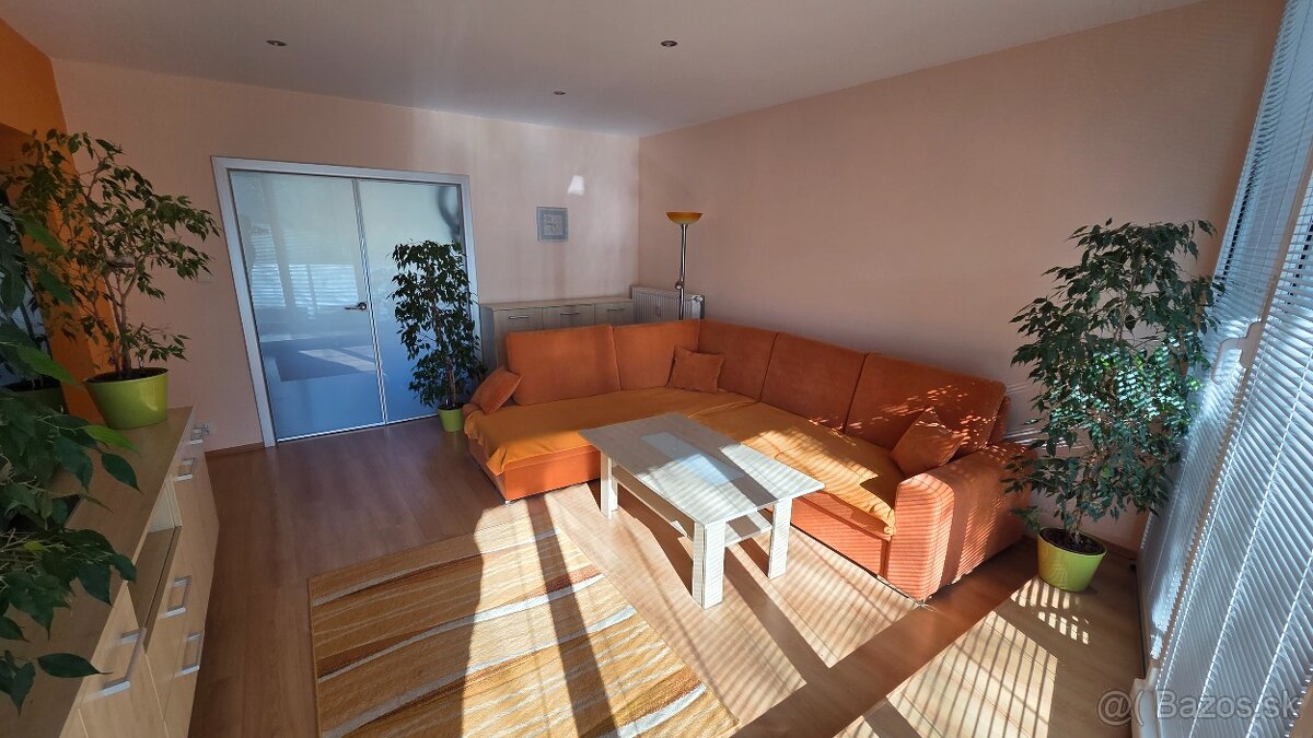 Prenájom 3izb.bytu na SNP - 2