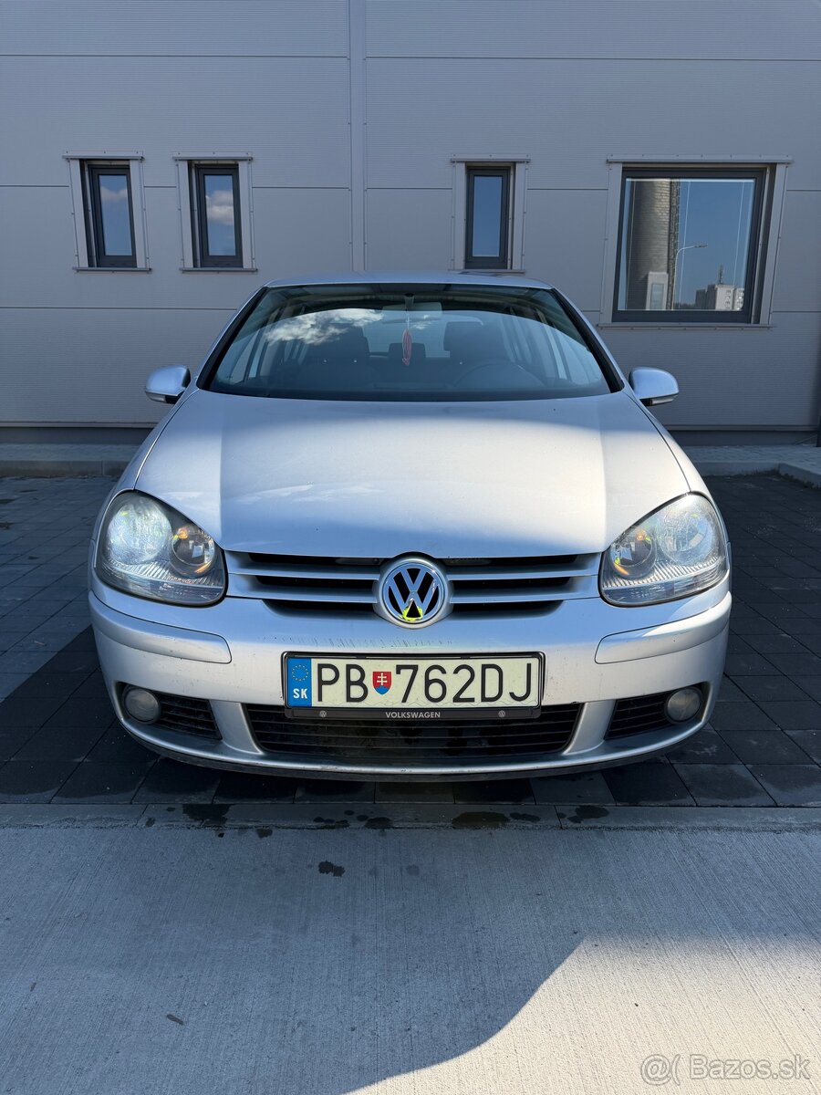 Golf V 1.6 benzín - 2