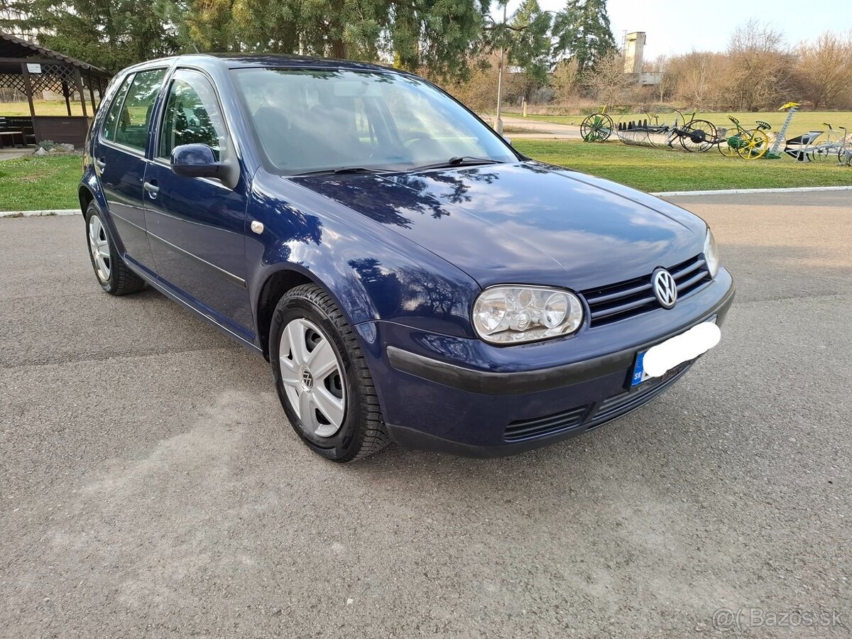 Volkswagen Golf IV 1.6 benzin - 2