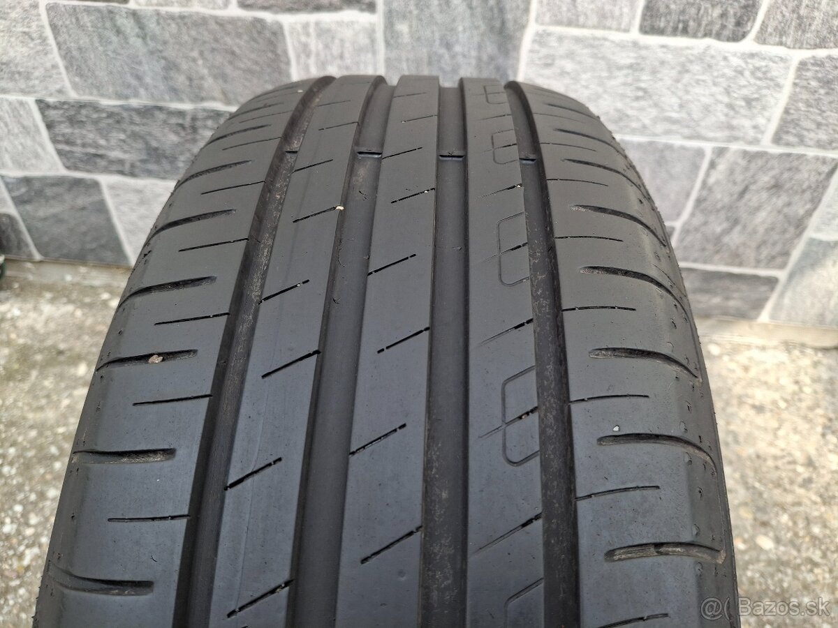 letné pneu 215/55 R17 Goodyear 2ks, 7mm - 2