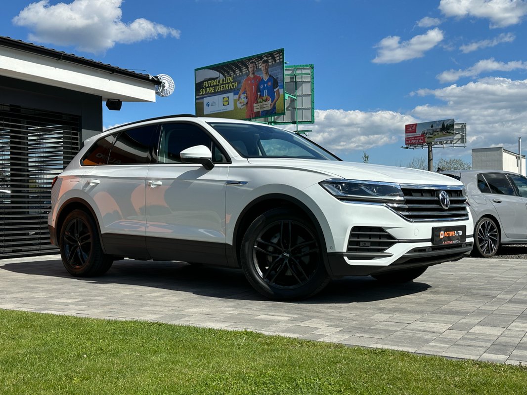 Volkswagen Touareg 3.0 TDi V6 4Motion Tiptronic - 2
