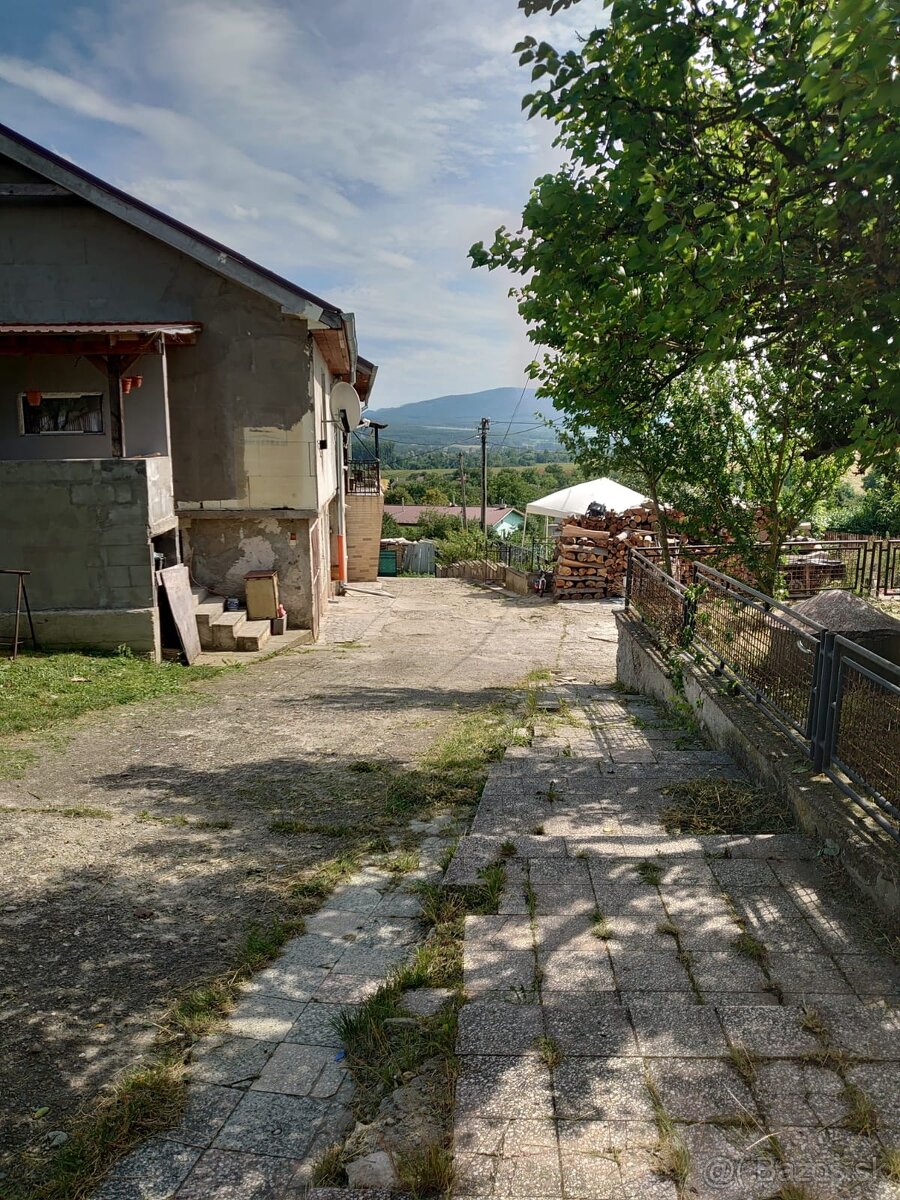 RODINNÝ DOM, OBEC OLŠOVANY - 2