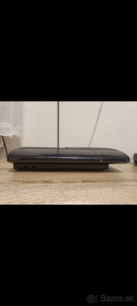 Playstation 3 SuperSlim - 2