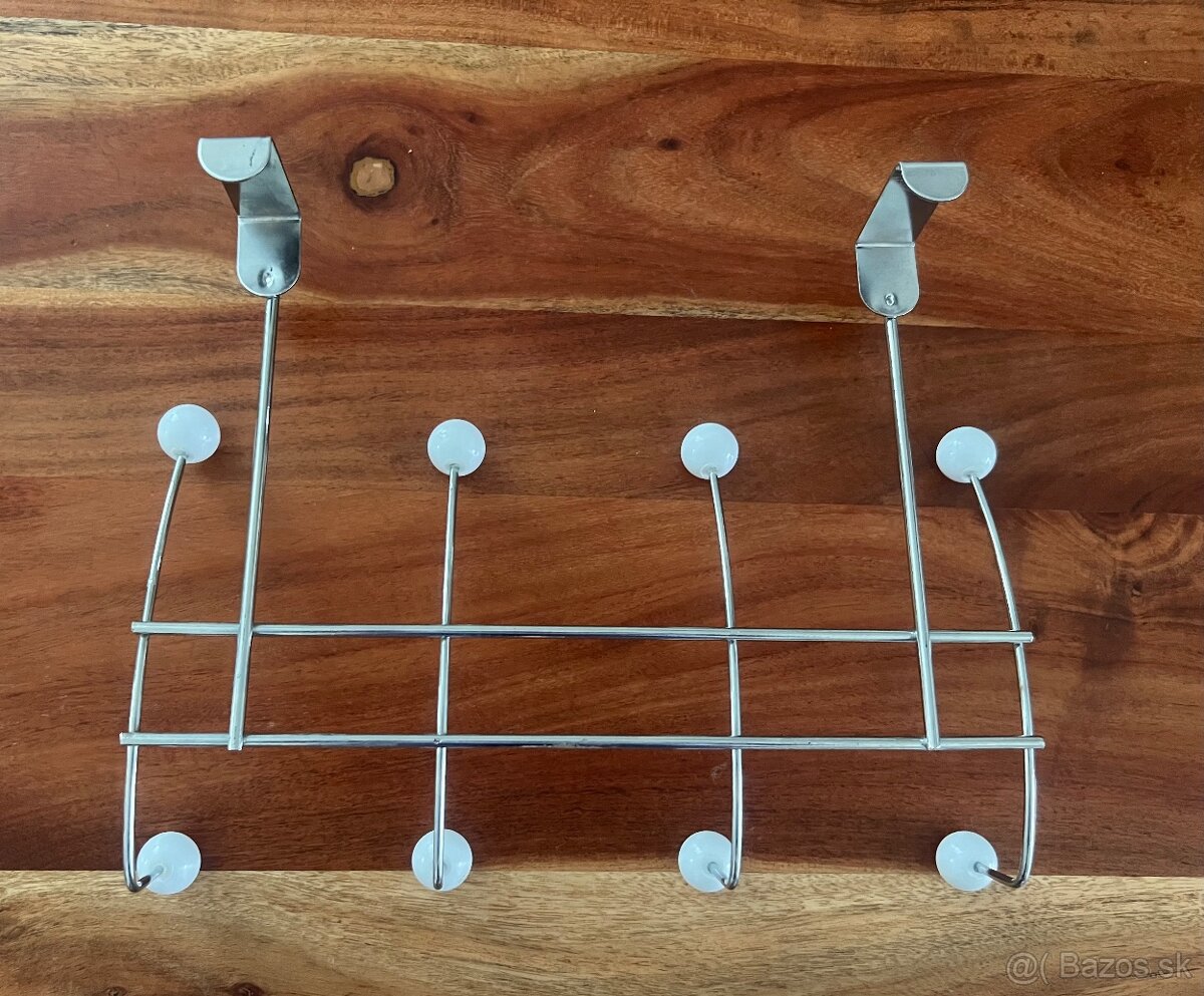 Kovový vešiak na dvere - 2