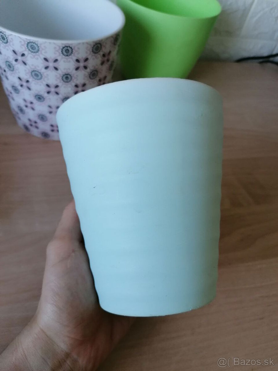 Kvetináč / / kochlík na izbové rastliny - 2