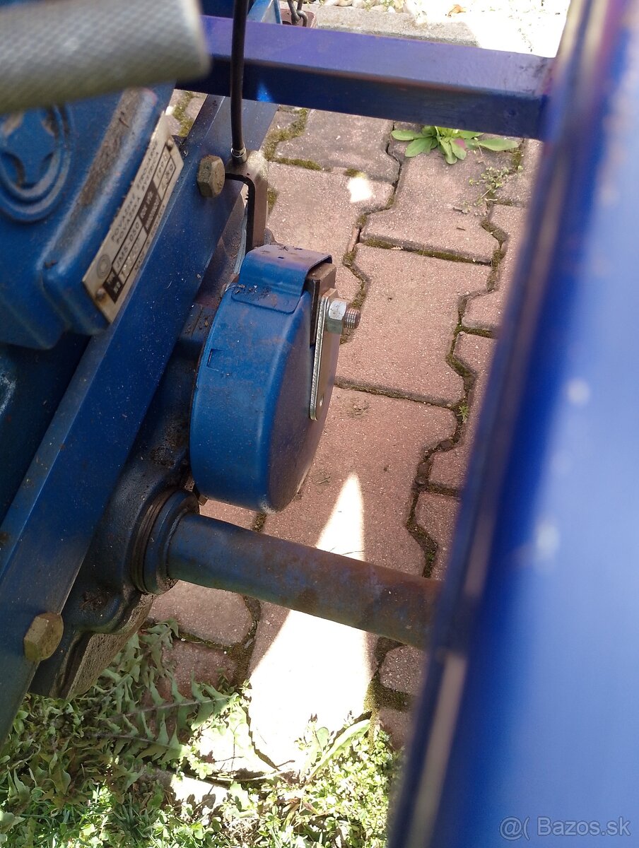 Agzat PA 100 dvojtakt - 2