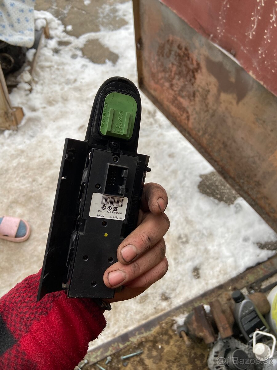 Vypinac svetiel vag group - 2