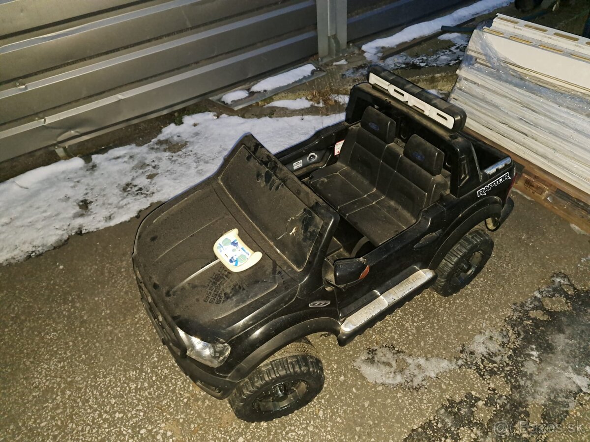 Detské elektrické Auto - 2