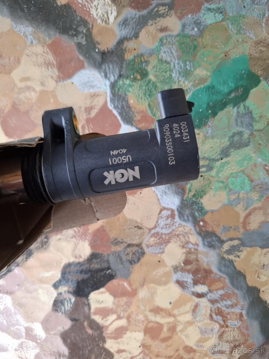 predam diely z Renault 2,3dv 1,4 benzin, r.v,2004 - 2