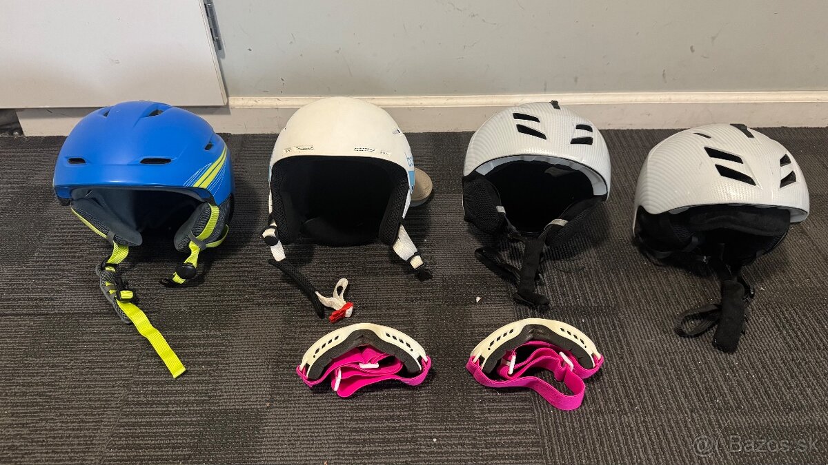 Lyziarske prilby a okuliare - 2