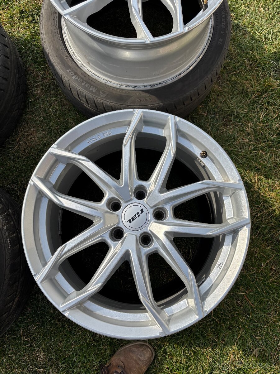 alu disky Rial R18 - 2