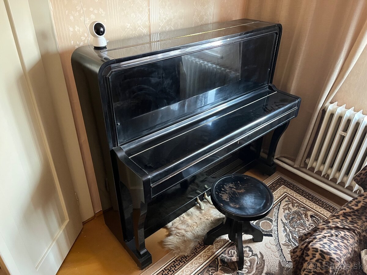 PETROF klavír 1936 - 2
