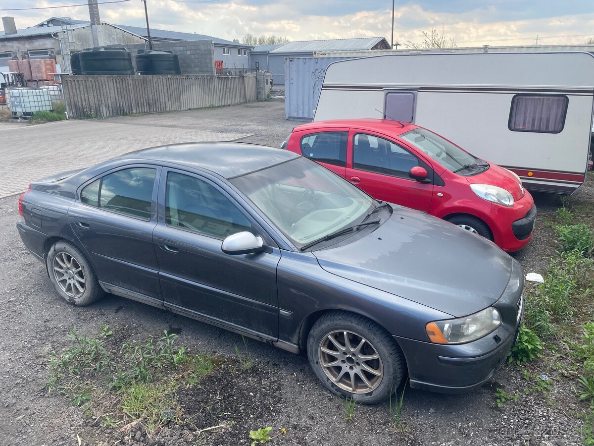 Volvo S60 - 2