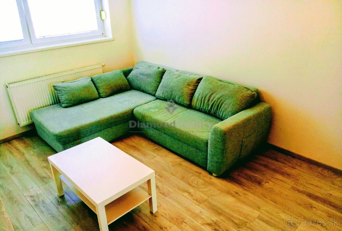 Na prenájom zariadený 2 izbový byt, sídlisko Juh, Pezinok – foto 2