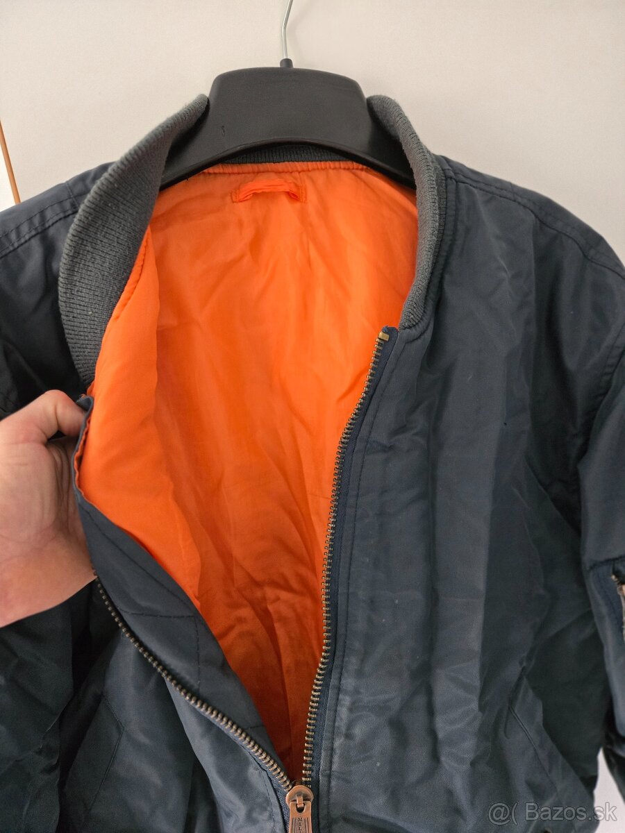bomber - 2