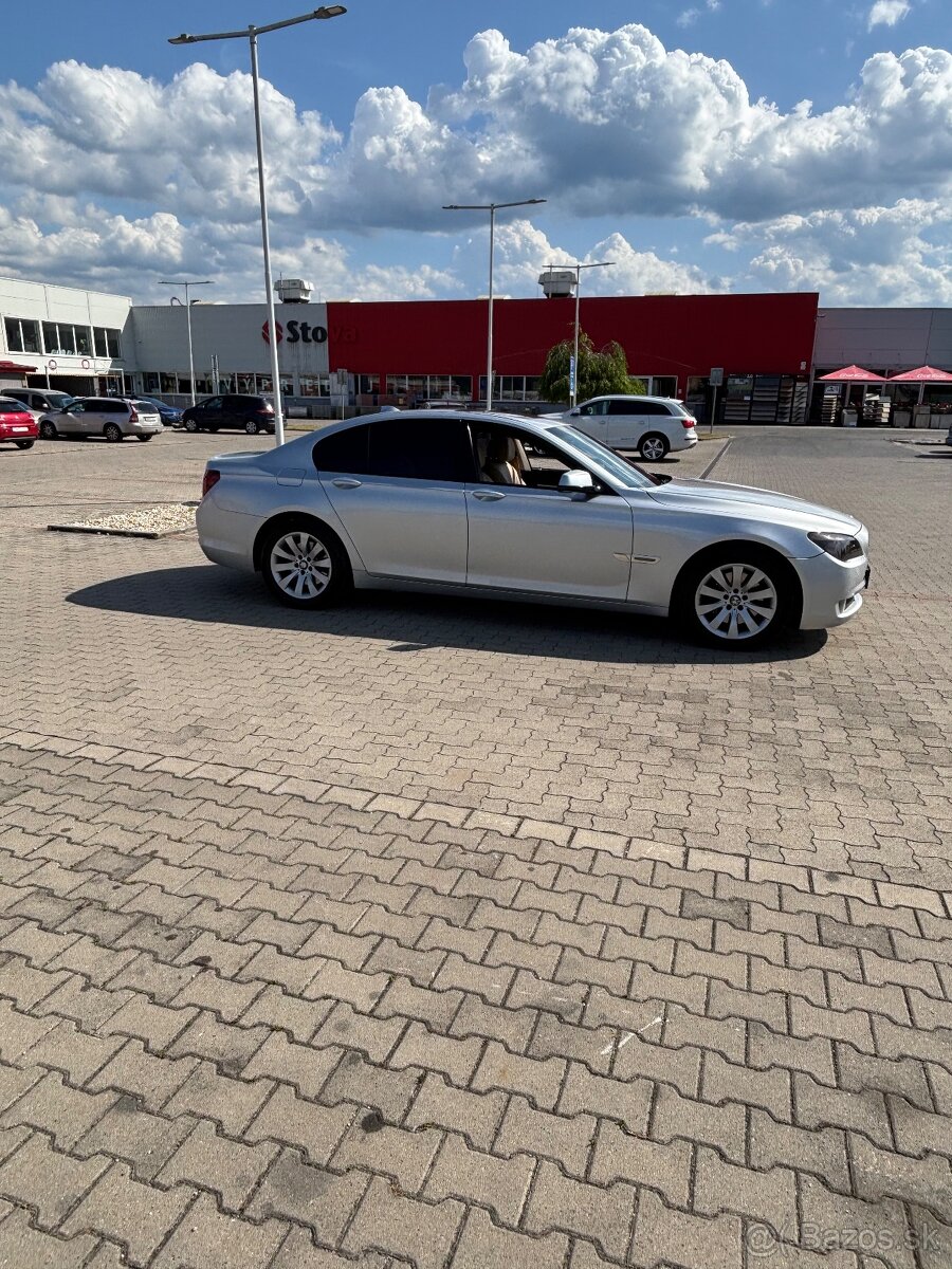Predám BMW 730d - 2