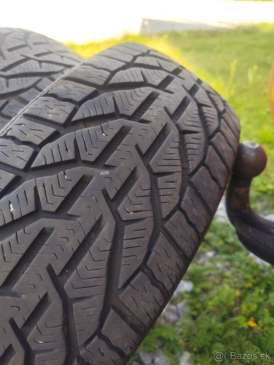 4 kusy Pneumatik 195/55 r16 4 - 2