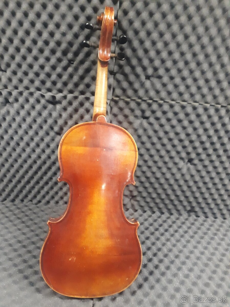 husle 4/4 české - 2