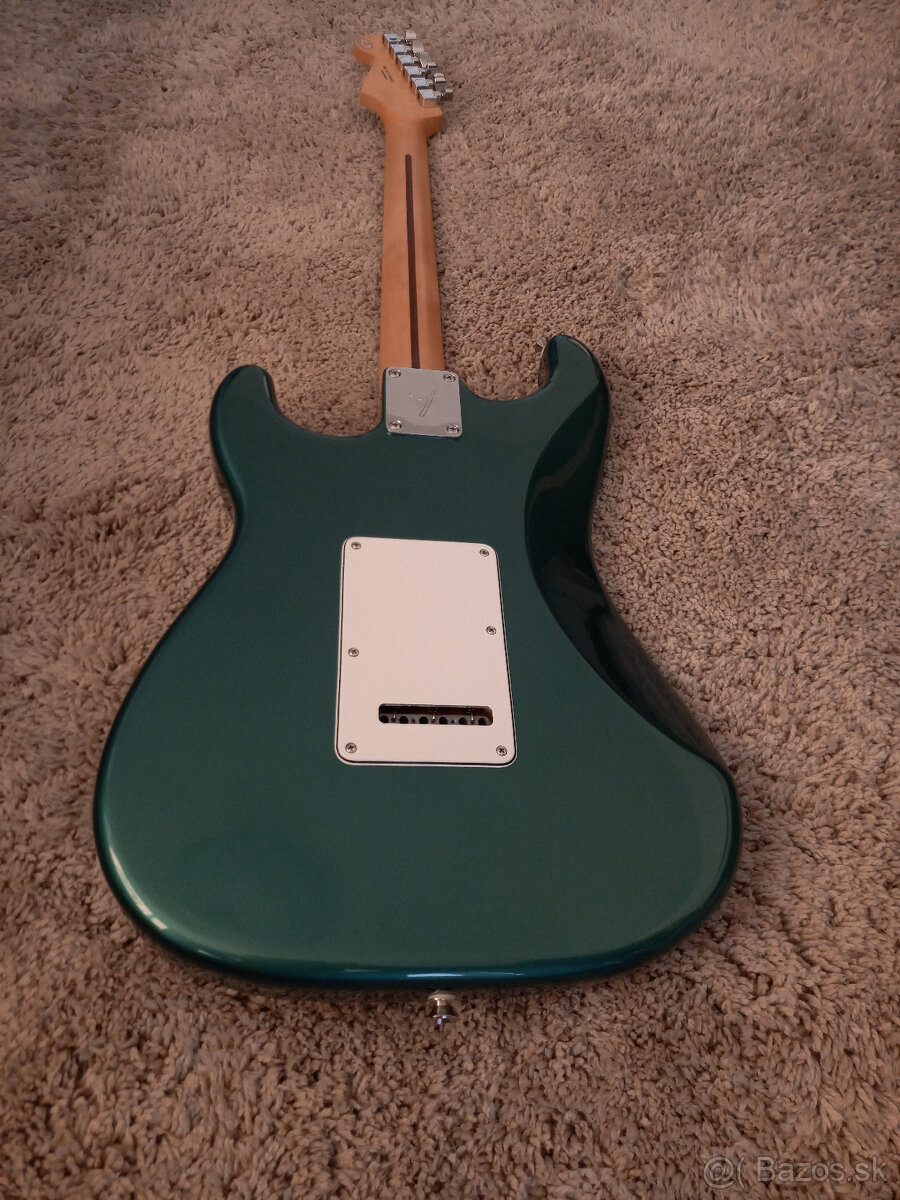 Fender Player Stratocaster SE - 2