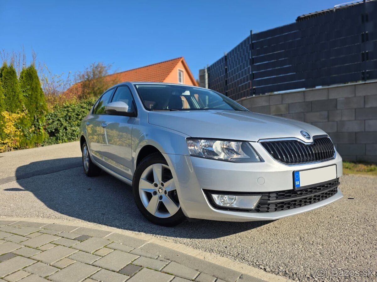 Škoda Octavia III 1.6 TDI DSG - 2