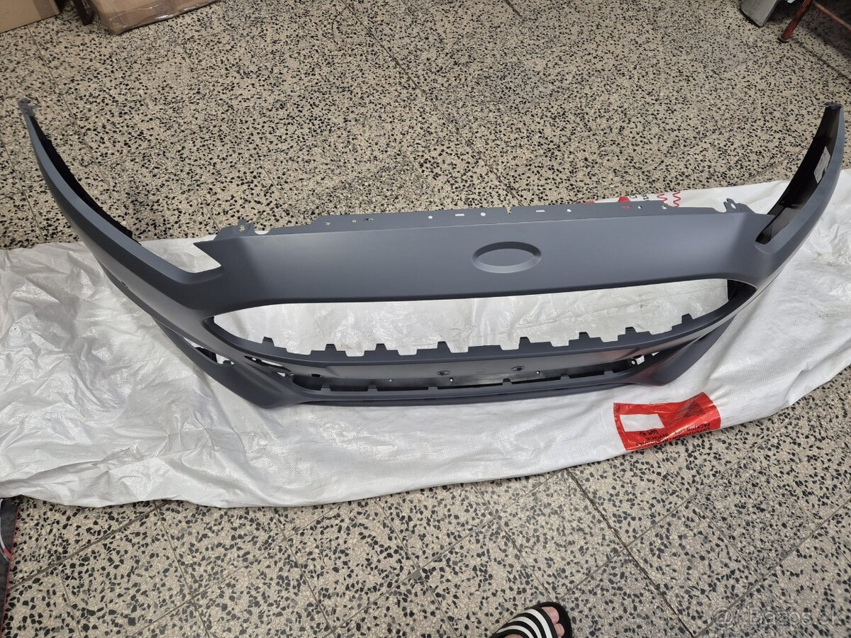 ford mondeo nový přední nárazník 11/2014- - 2