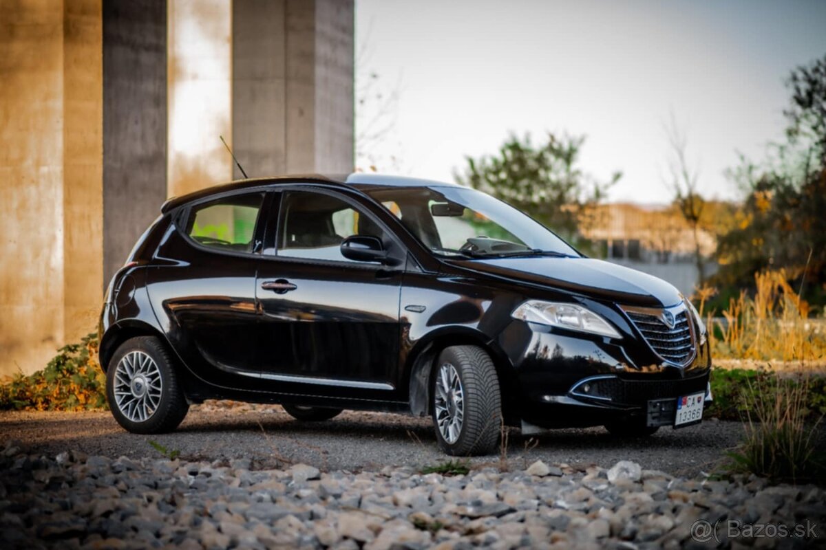LANCIA YPSILON 1,3 MULTIJET - 2