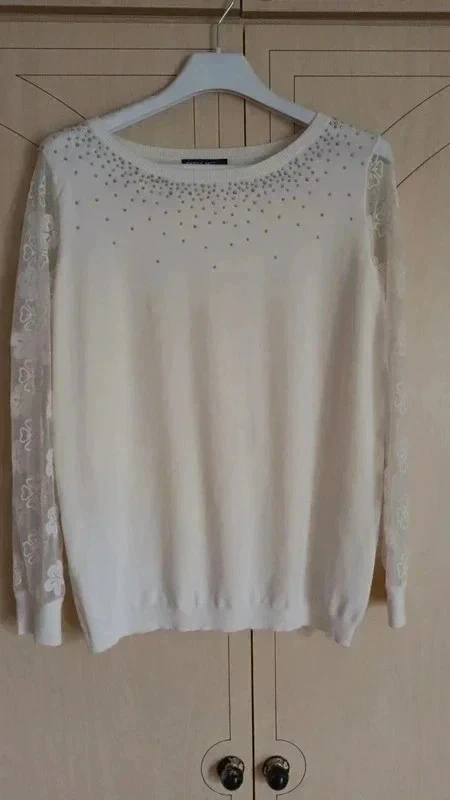 ZĽAVA - Nový pulóver Extra Me, v.M - 2