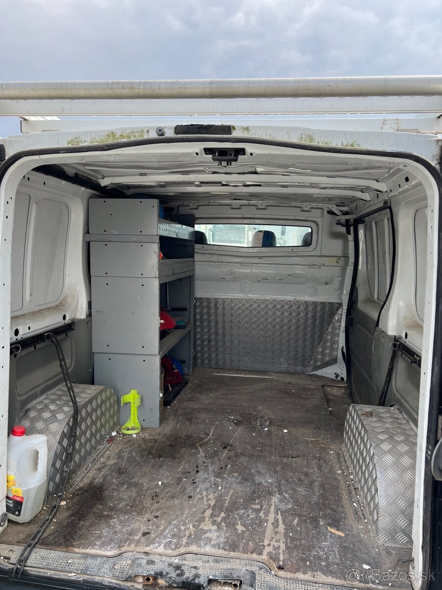 Prenájom Renault Trafic Van dodávka - 2