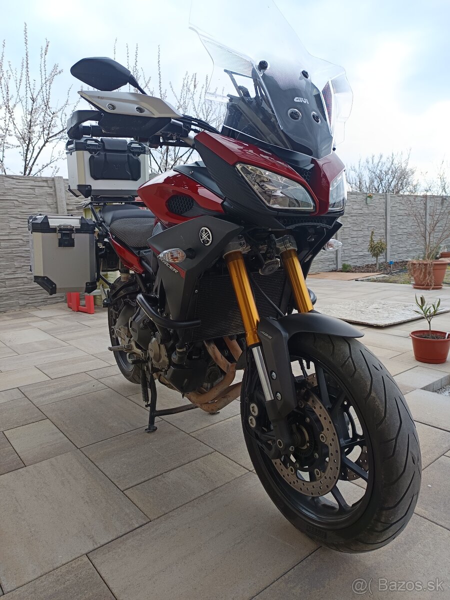 Yamaha Tracer mt-09 - 2